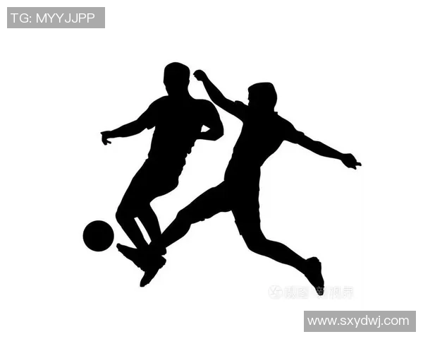 足球巨星剪影映照绿茵岁月展现热血拼搏与荣耀瞬间